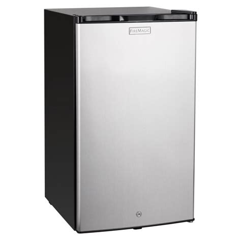 Stay Cool During Hot Summer Days with the Fire Magic Refrigerator 3598